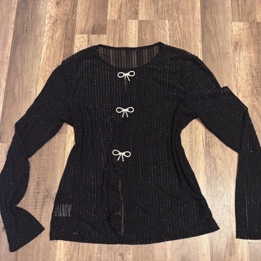 Elegant Black shrit with Bow Details